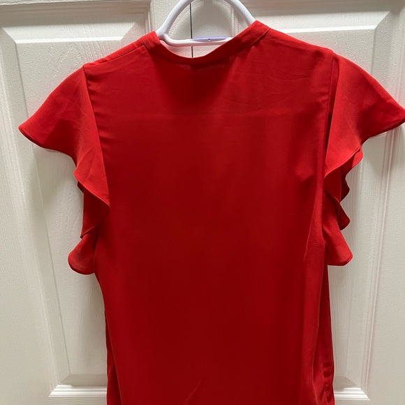 🍁Babaton SzS Cian Blouse in Scarlet Flame Red - Picture 4 of 5